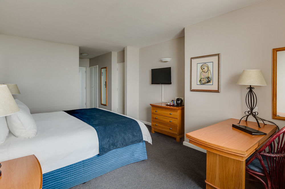 Protea Hotel By Marriott Karridene Beach Amanzimtoti Dış mekan fotoğraf