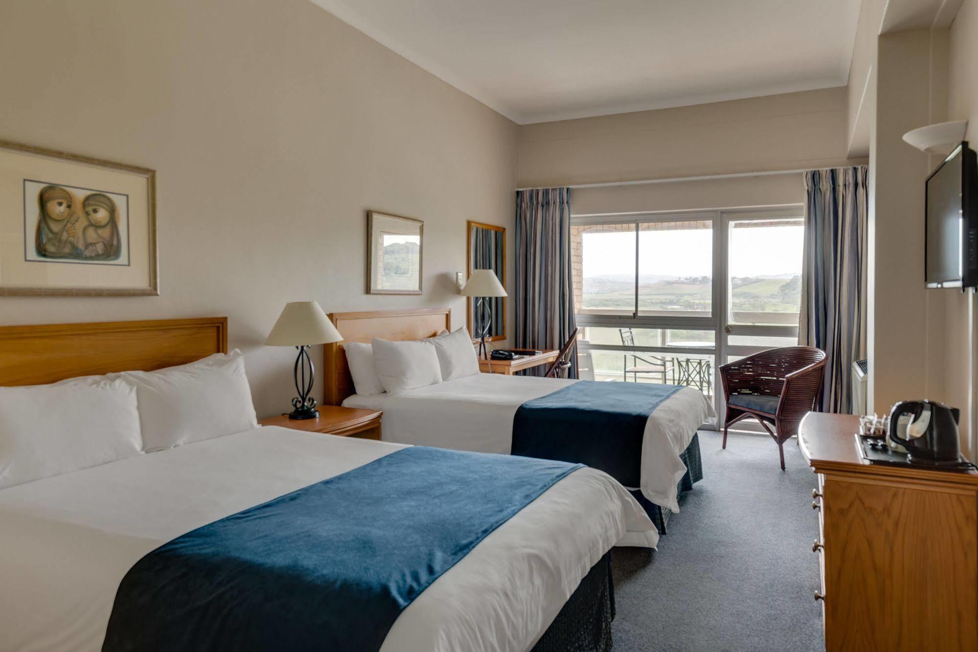 Protea Hotel By Marriott Karridene Beach Amanzimtoti Dış mekan fotoğraf
