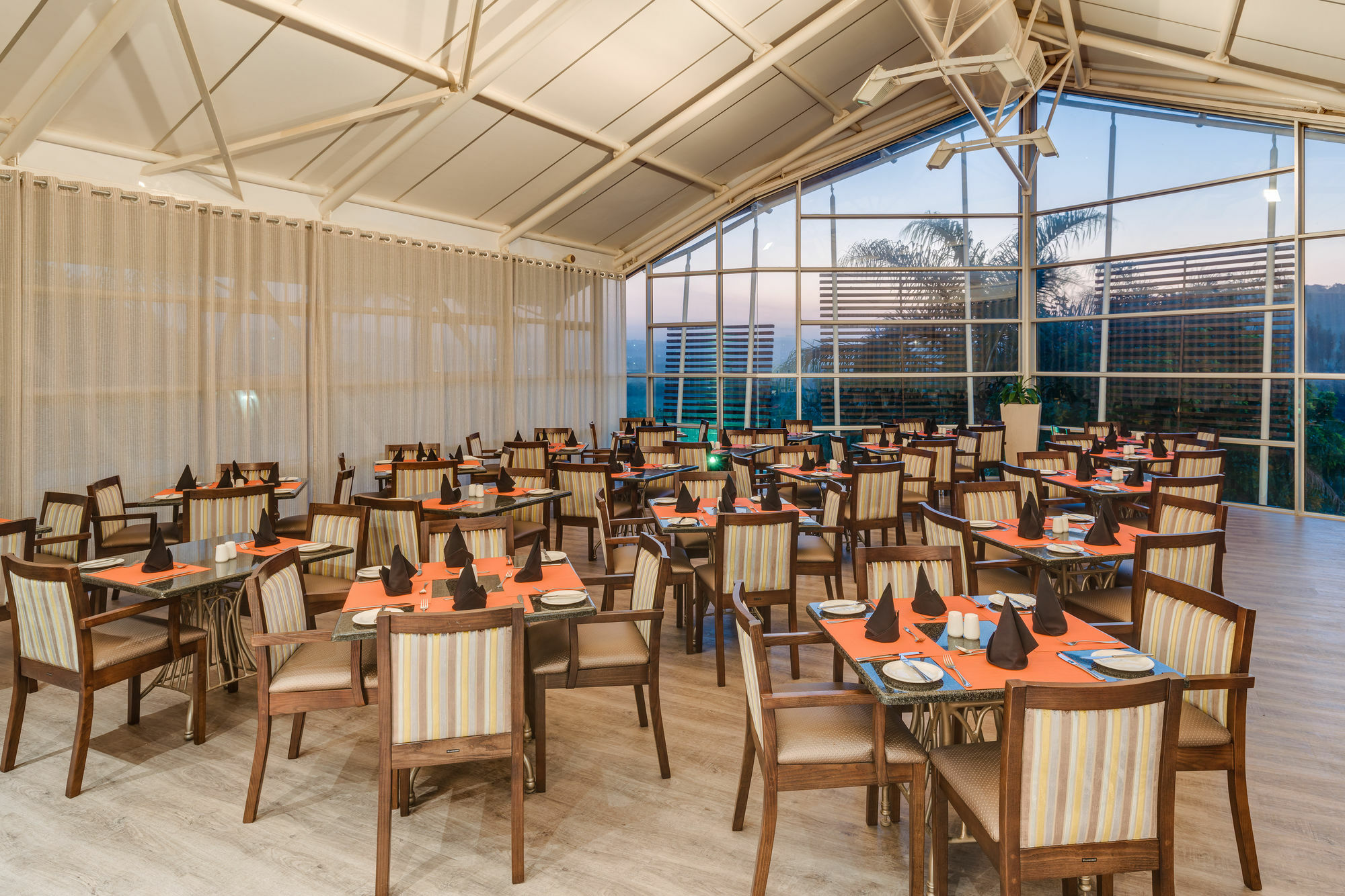 Protea Hotel By Marriott Karridene Beach Amanzimtoti Dış mekan fotoğraf