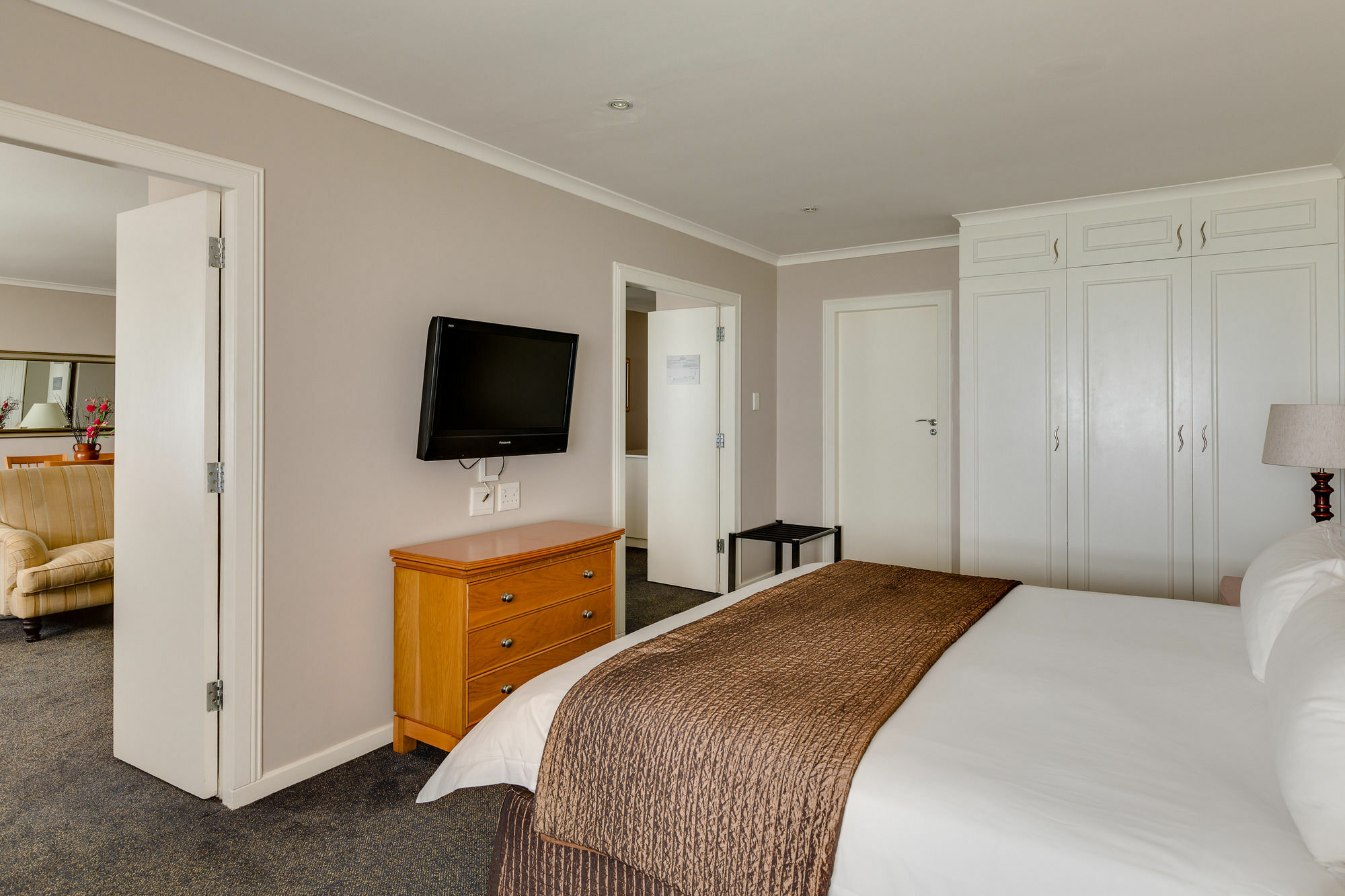 Protea Hotel By Marriott Karridene Beach Amanzimtoti Dış mekan fotoğraf